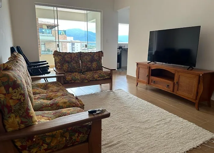 Lindo Apartamento Com Piscina No Itaguá Ubatuba